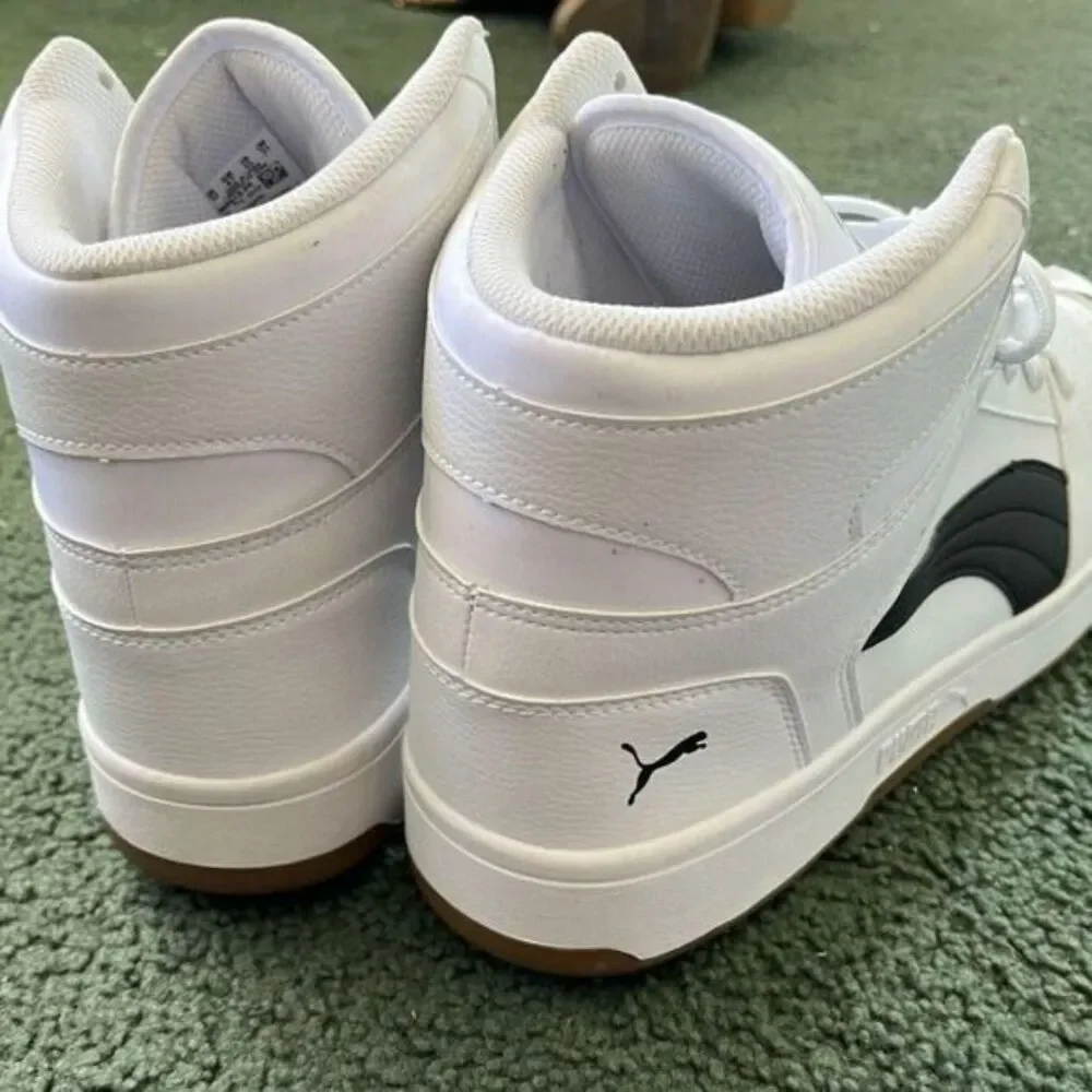 Puma Men's Black and White Footwear